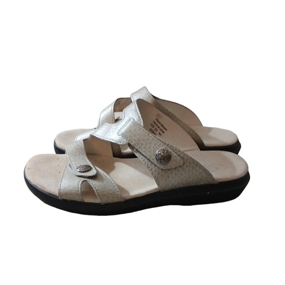 PROPET Silver Leather Orthopedic Sandals size 6.5 - Picture 7 of 12